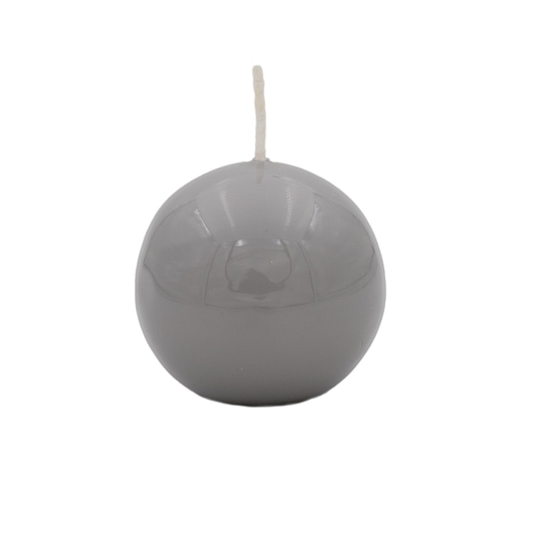 High gloss lacquered light grey candle