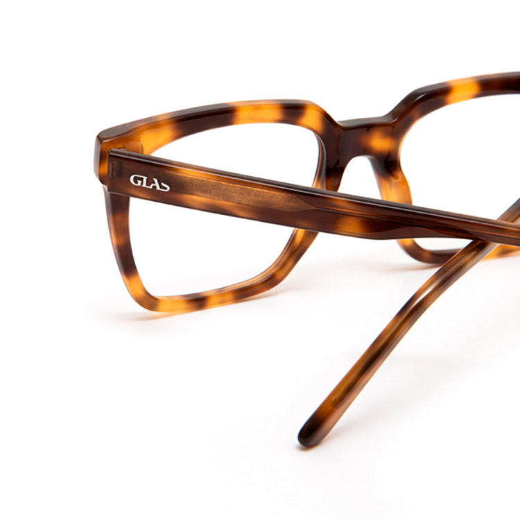 GLAS Therese Light Brown Readers