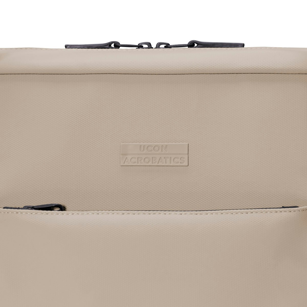 Ucon Acrobatics Omasu Bag Sand