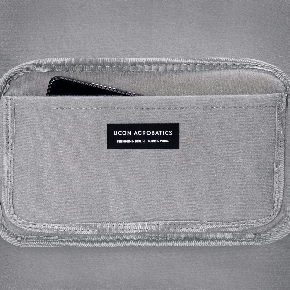 Ucon Acrobatics Jona Medium Bag Light Sand
