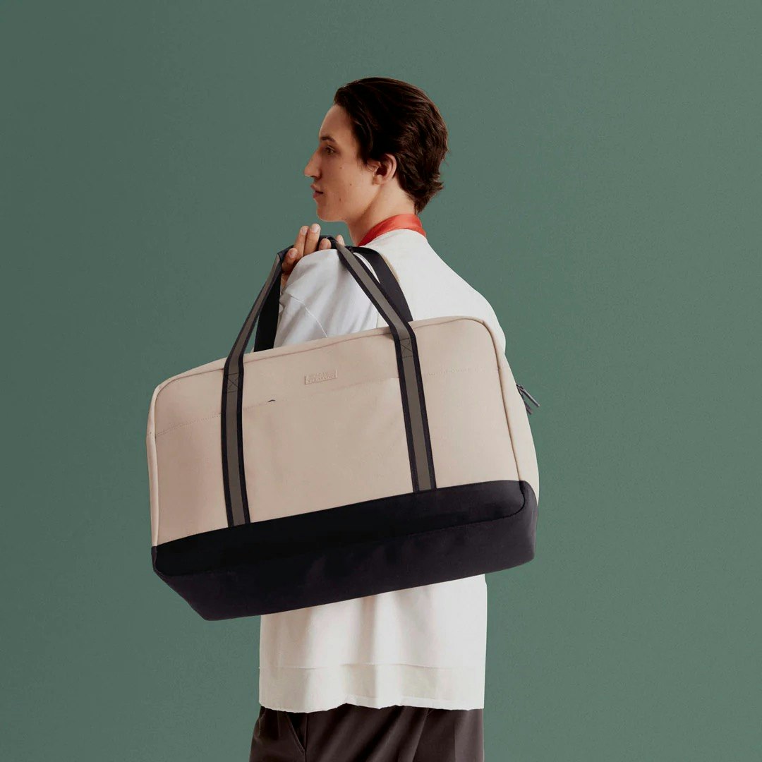 Ucon Acrobatics Omasu Bag Sand