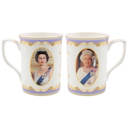 HM Queen Elisabeth II Castlemugg, 1 st