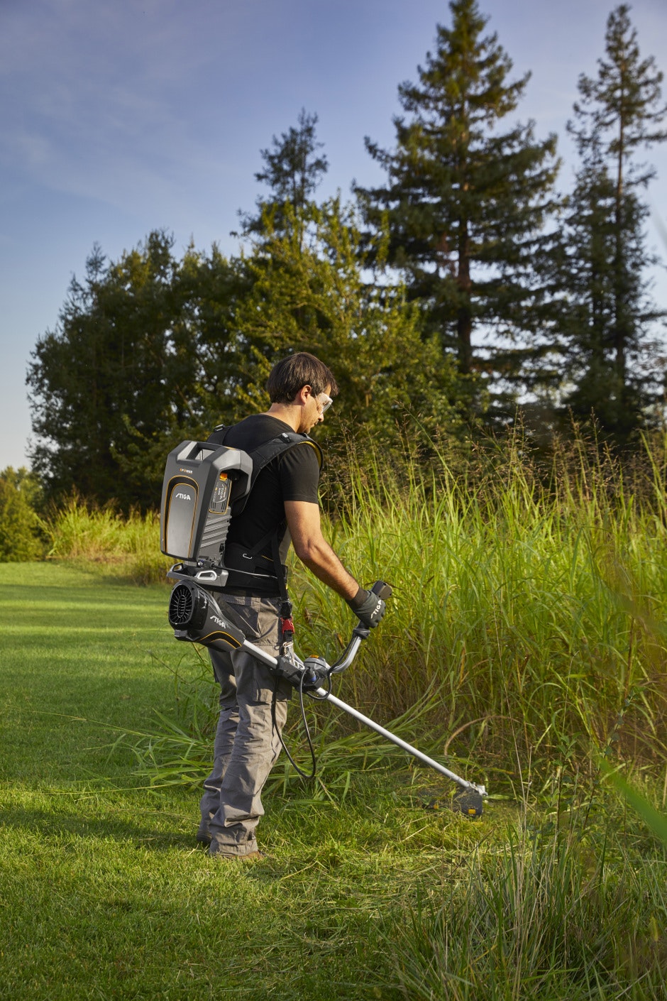 Stiga BC 900e B Kit Batteridriven grästrimmer/gräsröjare