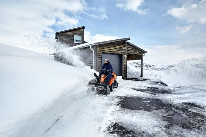 HUSQVARNA R 316TX AWD Ellbe Motortjanst