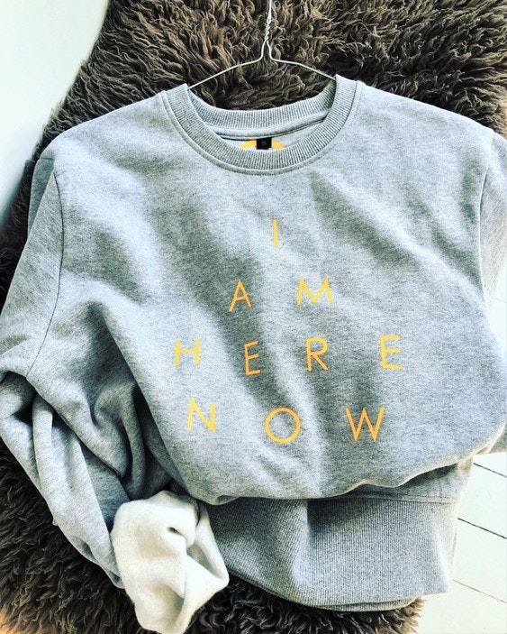 I AM HERE NOW - SWEATER - GREY