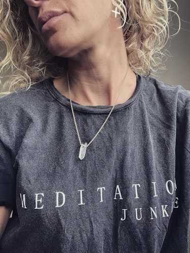 MEDITATION JUNKIE - UNISEX TEE - STONE WASHED BLACK