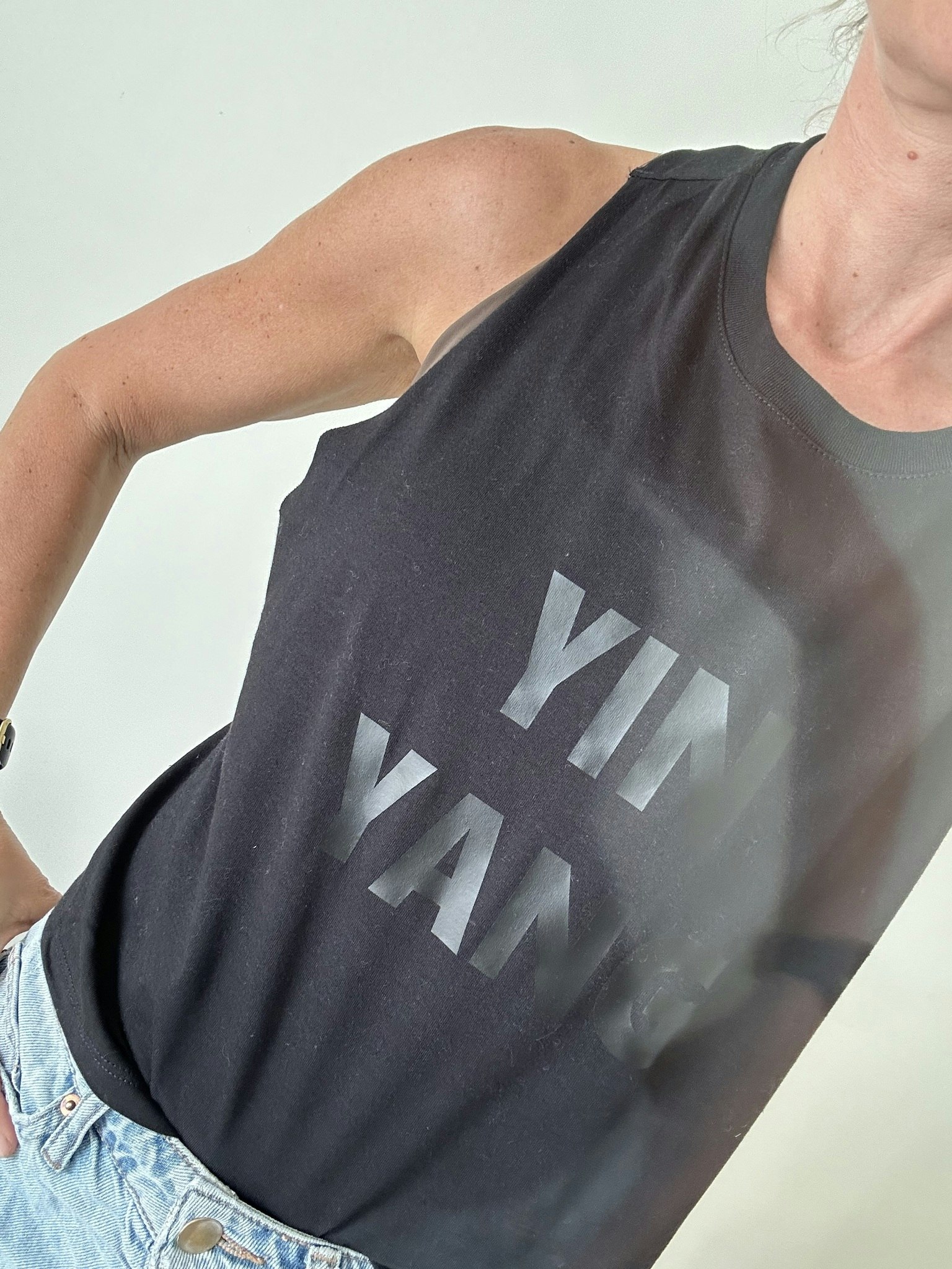 YIN YANG - TANK - BLACK