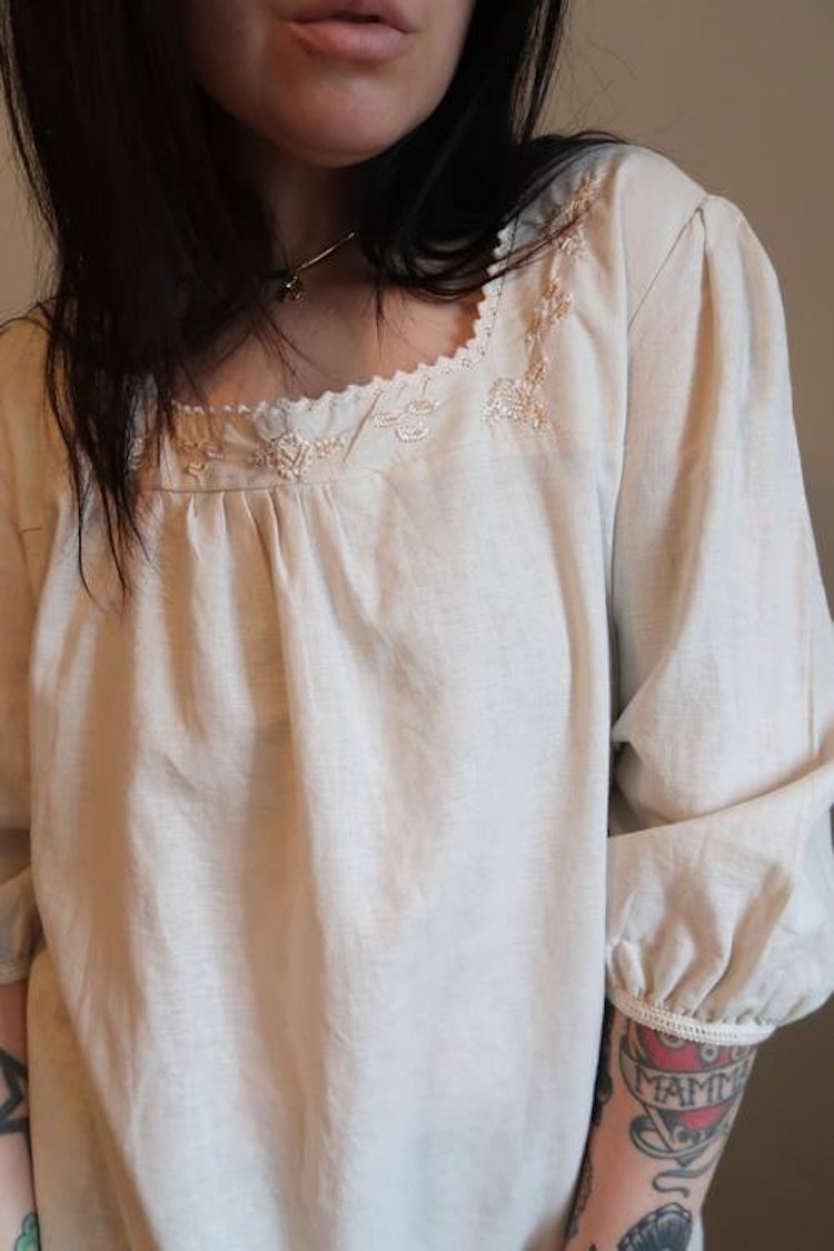 Beige tunnika