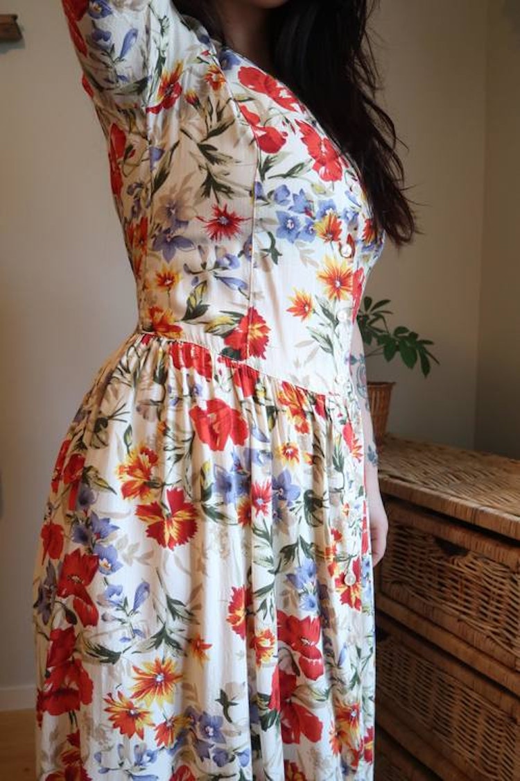 Blommig klänning