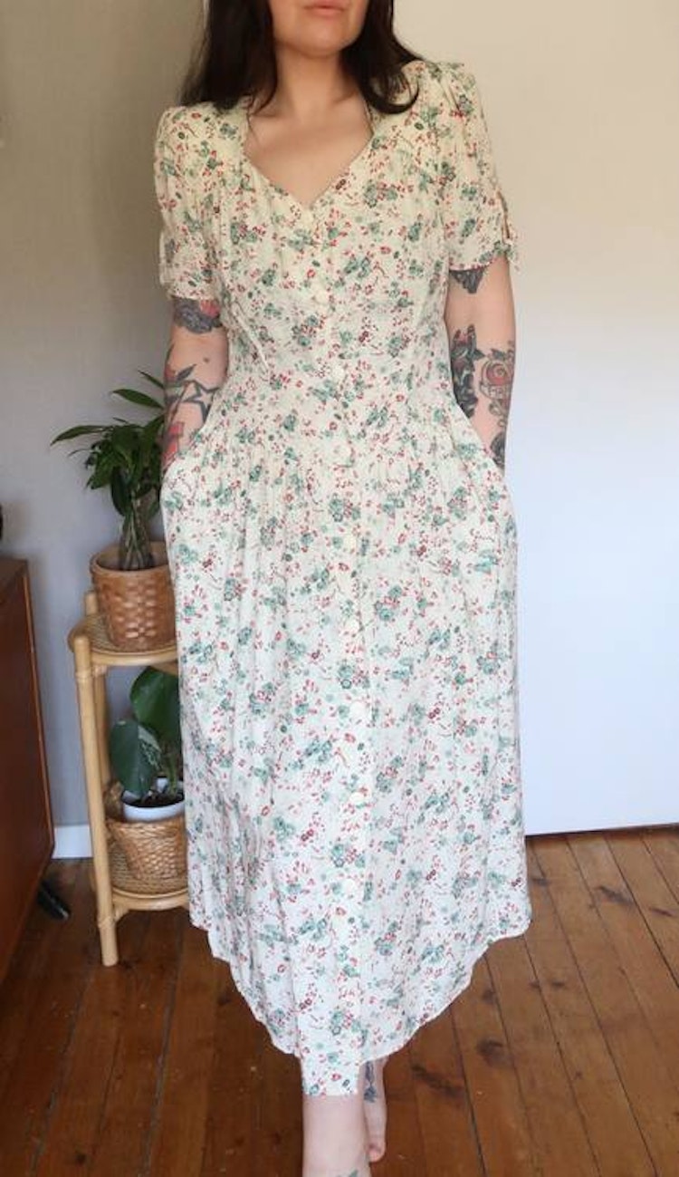 Blommig vintage klänning