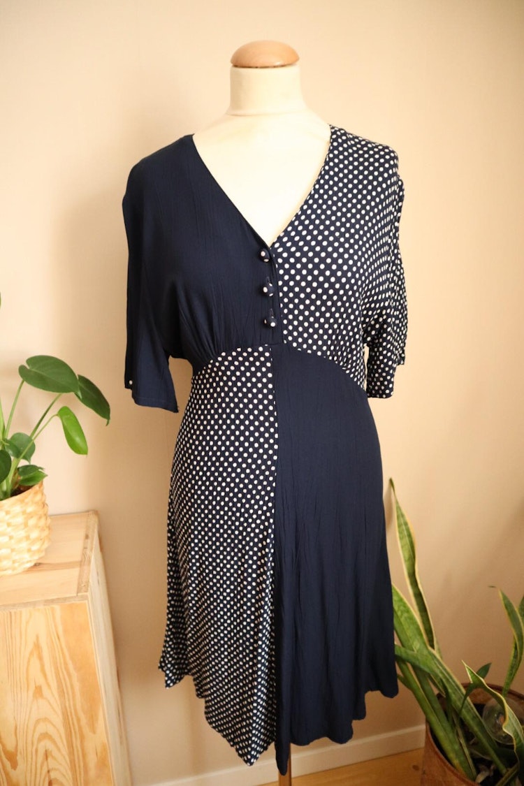 Mörkblå vintageklänning