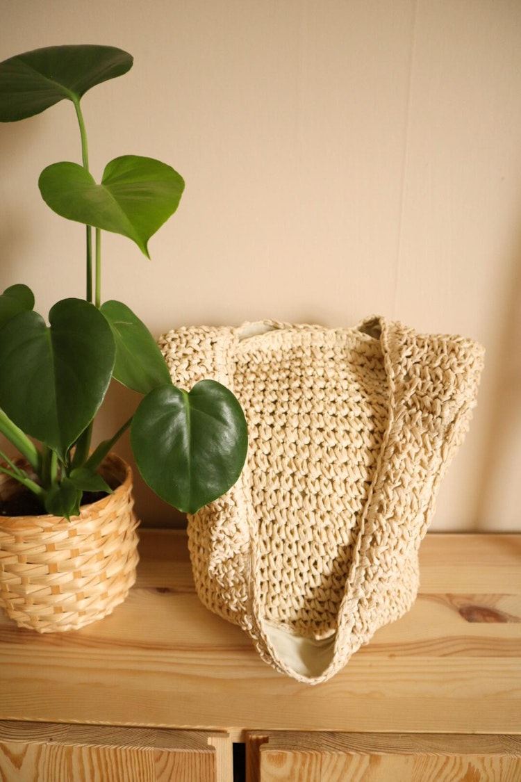 Beige väska