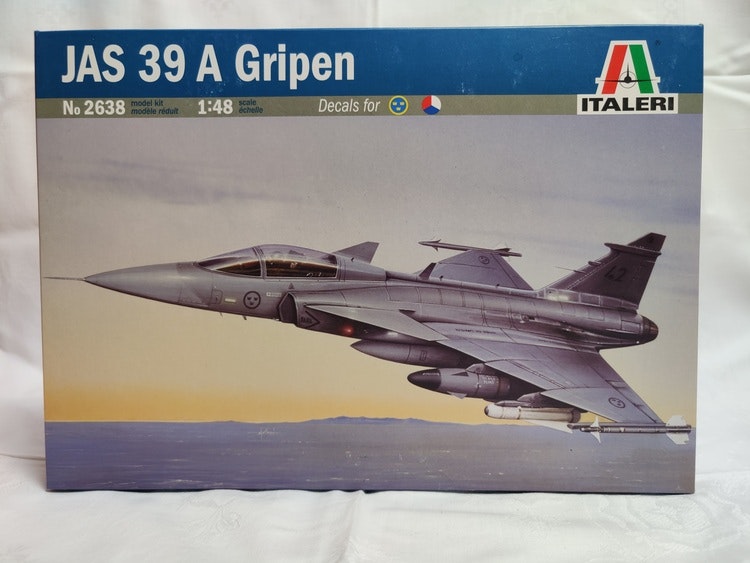JAS 39 A gripen, Italeri, 1:48