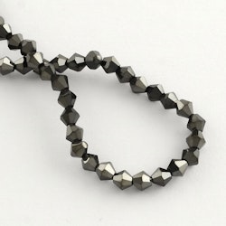 Glaspärlor, Bicone, Black, 4mm