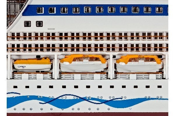 Cruiser Ship AIDA, 1:400