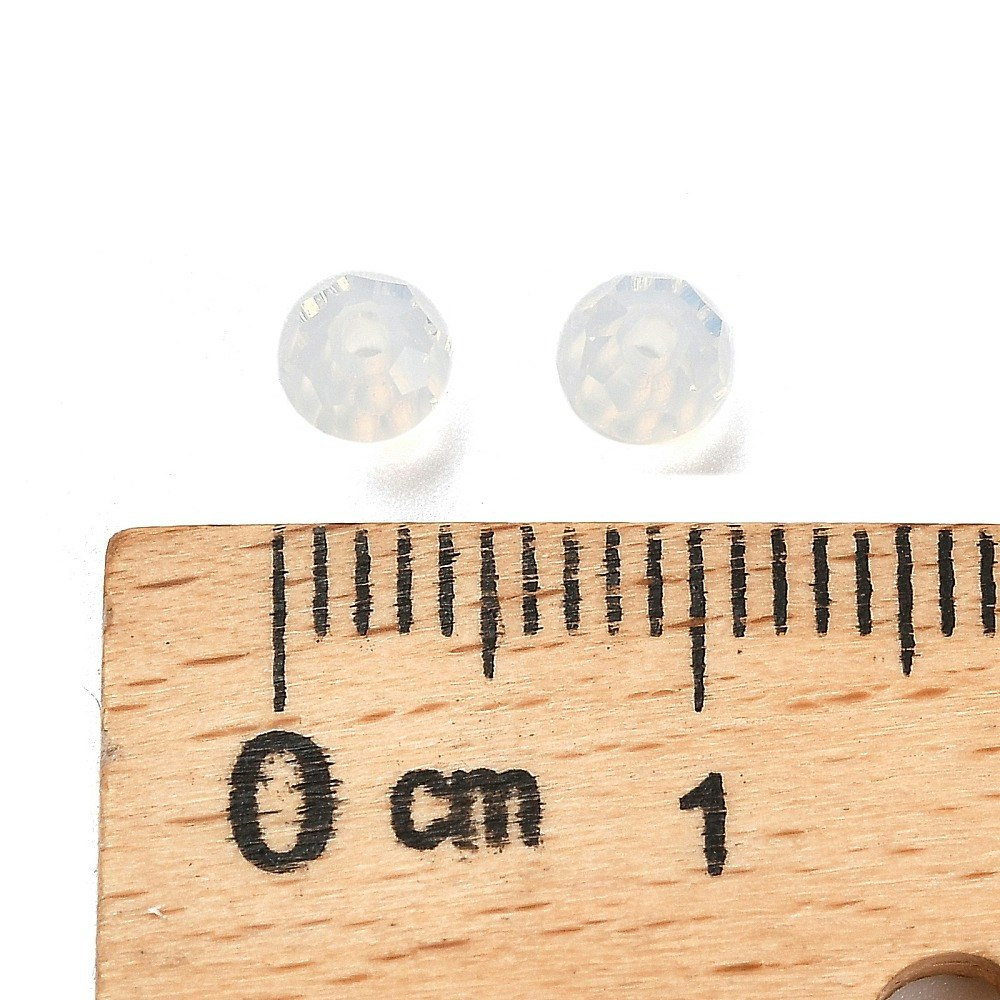 Preciosa® Runda facetterade 4mm, 24 st, White Opal