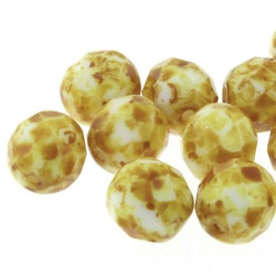 Tjeckiska Firepolish, 4mm, Chalk Trav