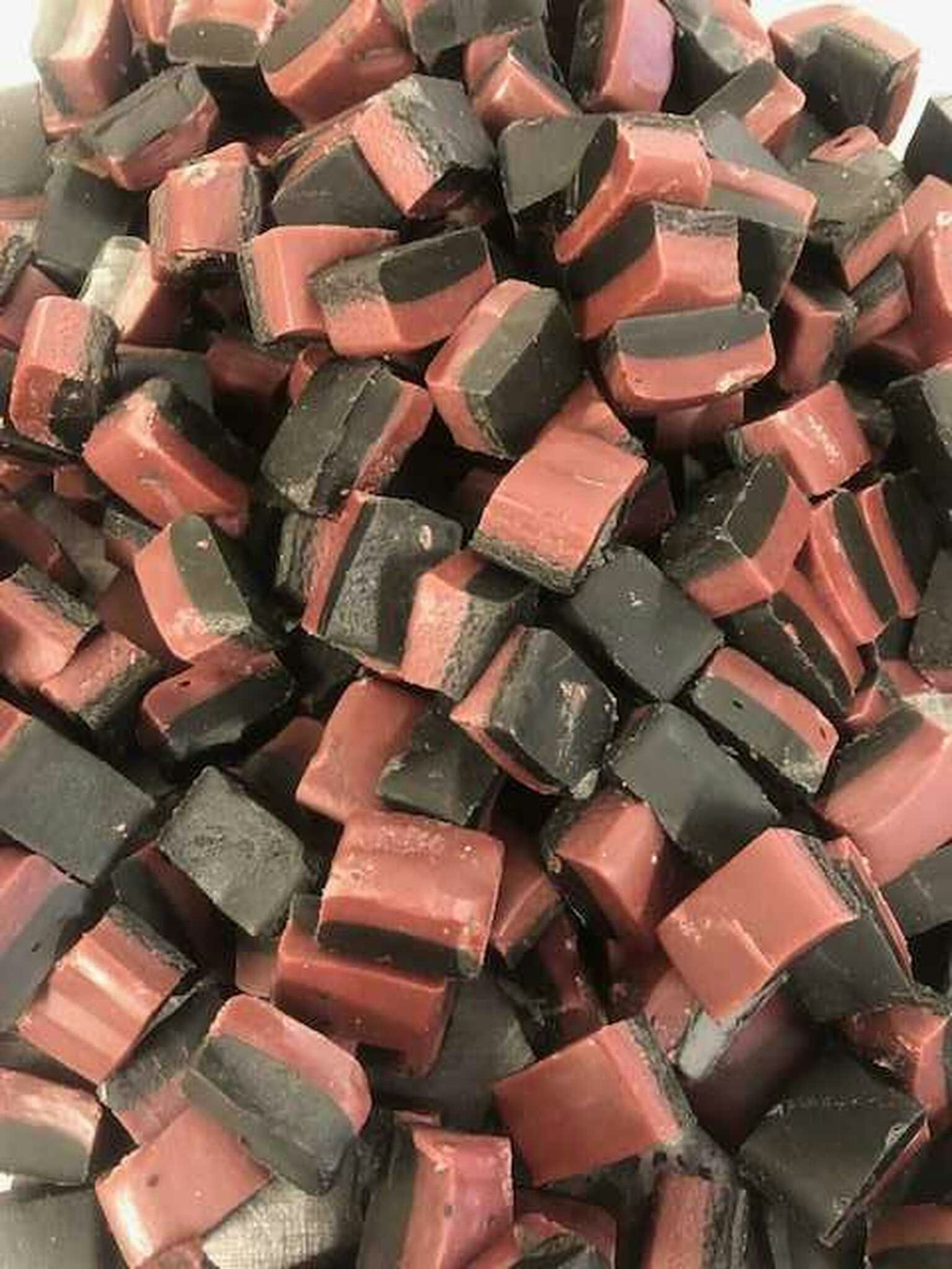 Viol/lakrits fudge.