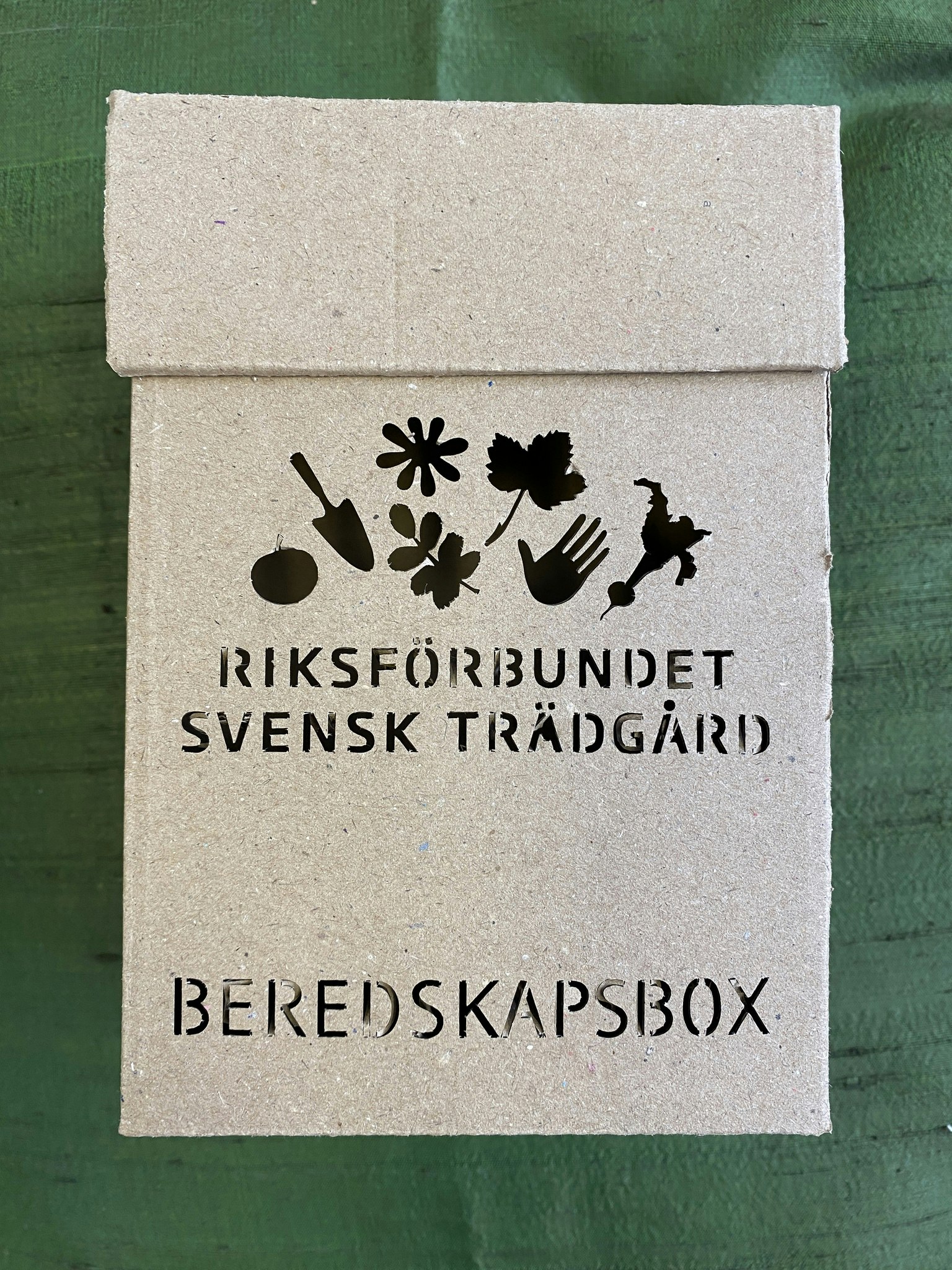Beredskapsboxen - kartong för fröer