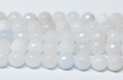 Facetterad agat 4 mm vit, 1 sträng