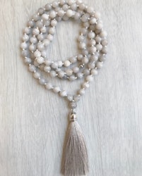 Crazy agate frostad vit/beige 8 mm, 1 sträng