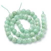 Jade 6 mm naturlig grön, 5 strängar