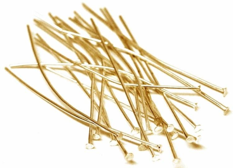 Guldfärgat kirurgiskt stål hattpinnar 5 cm med 24k plätering, ca 500 st