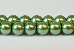 Vaxade glaspärlor 8 mm oliv, 1 sträng