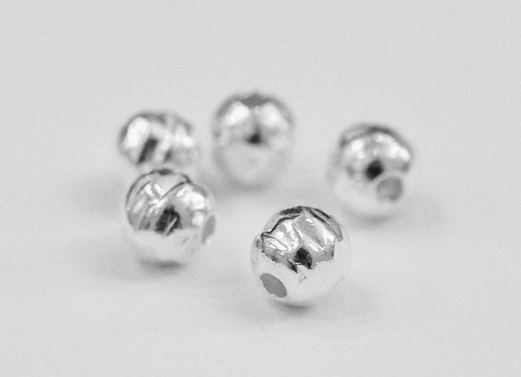 Sterling silver hamrad pärla 4 mm, 1 st