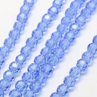 Facetterade glaspärlor 4 mm ljusblå, 1 sträng
