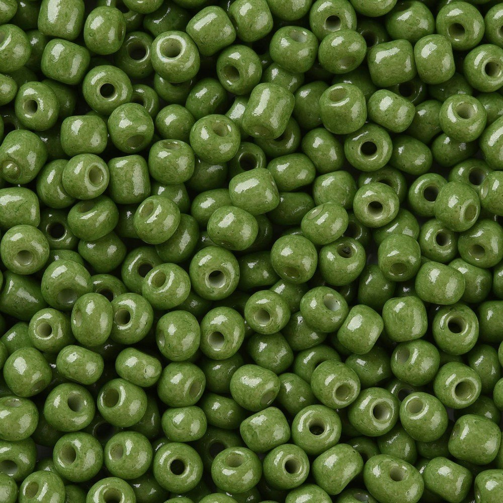 Seed beads 4 mm oliv, ca 2500 st