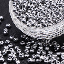 Seed beads 4 mm silver, ca 150 st