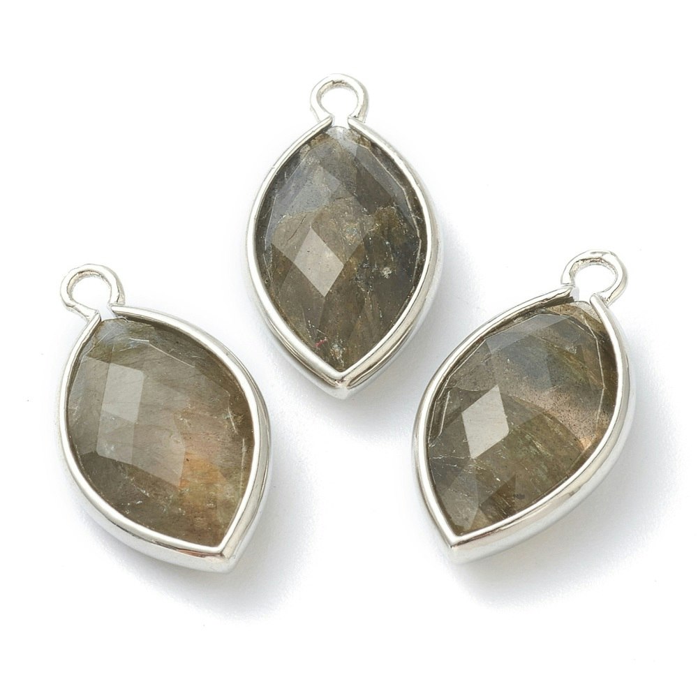 Antikfärgad avlång berlock labradorite, 1 st