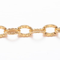 Guldfärgat rostfritt stål kedja 3.5x2.5 mm med PVD plätering, 1 m