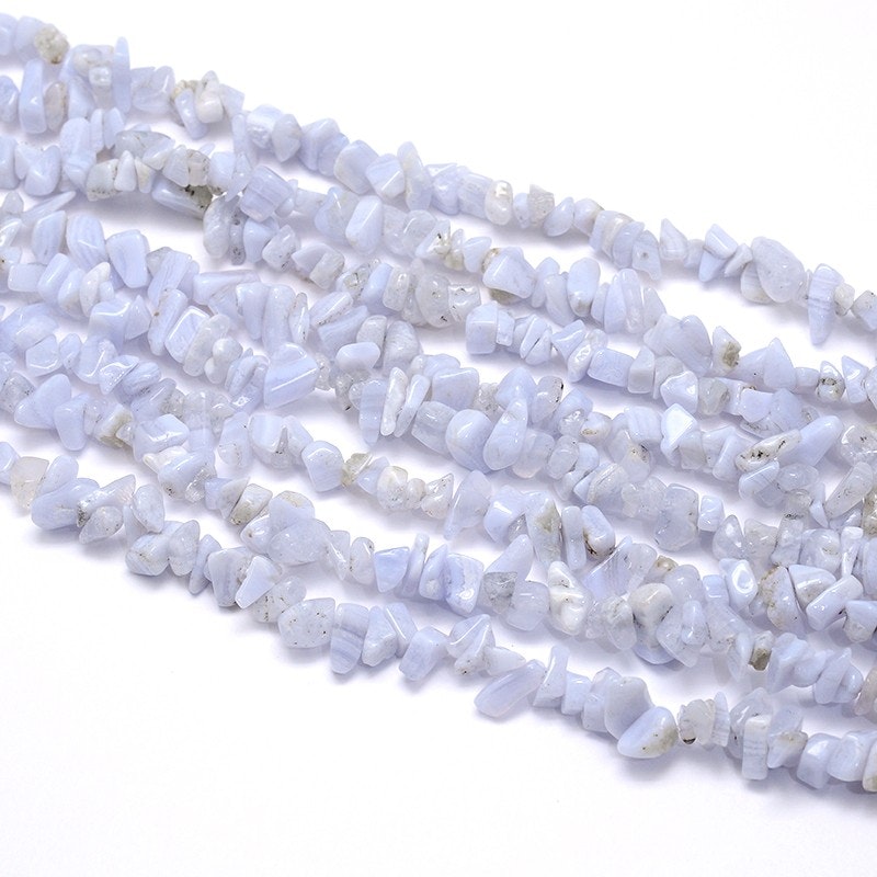 Blue lace agate chips,  1 sträng