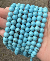 REA: Magnesite turkos 8 mm, 1 sträng