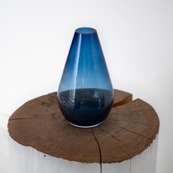 Blå dråpeformet vase