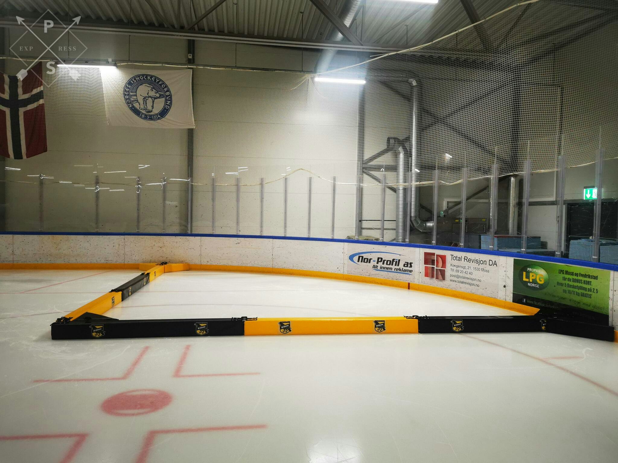 RINK DIVIDER (BANEDELER)