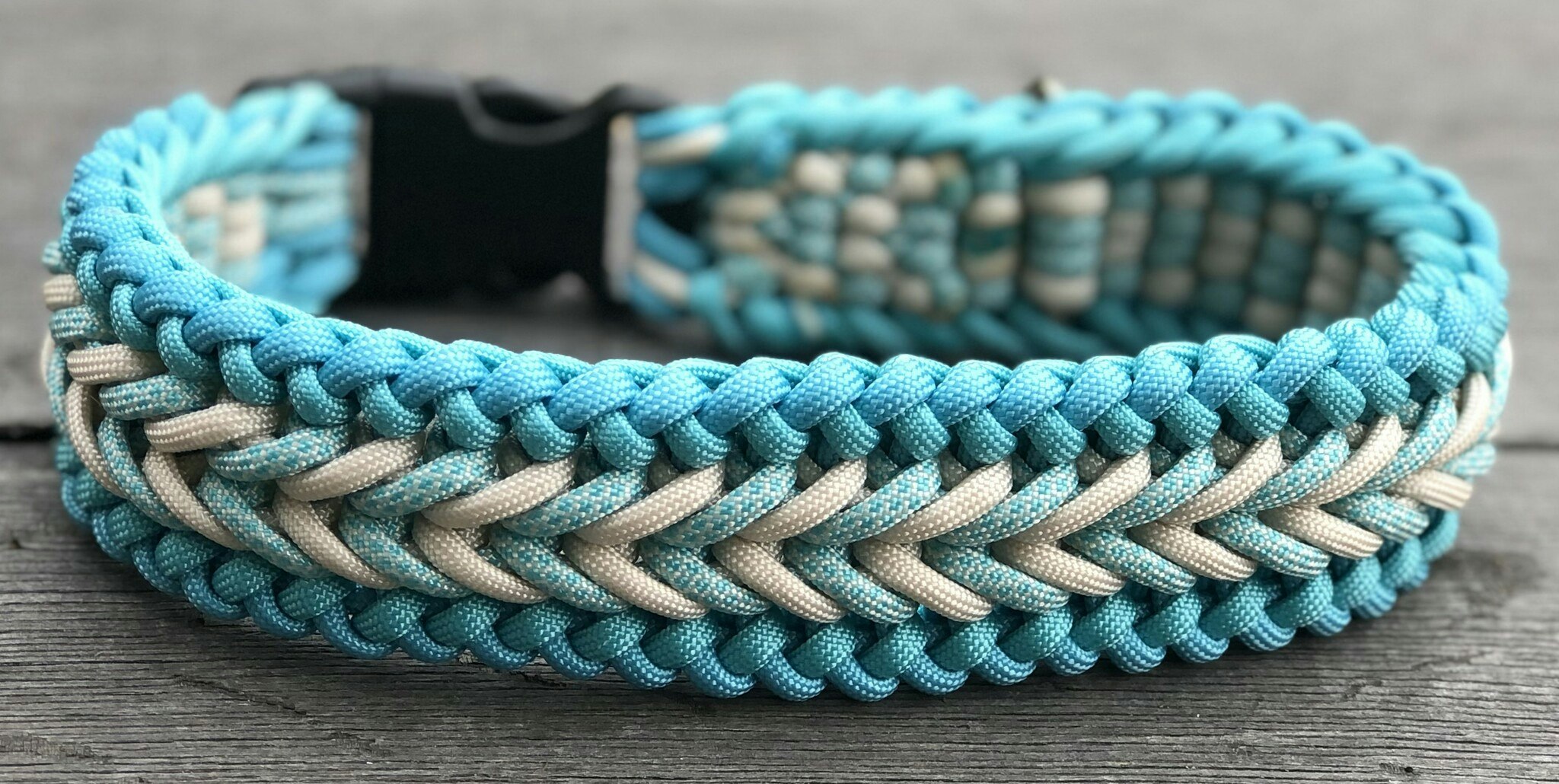 Halsband 40cm Dark Cyan med säkerhetslås