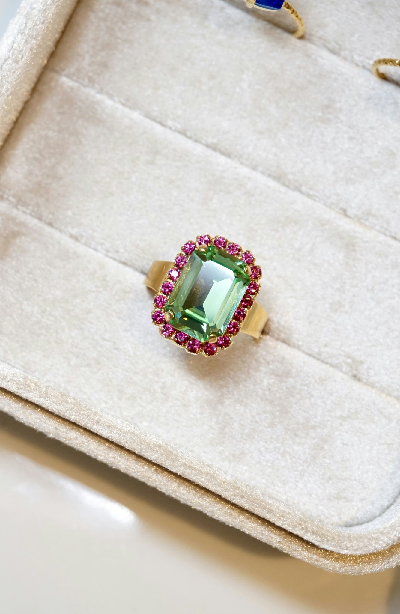 Elisabeth ring, flere farger