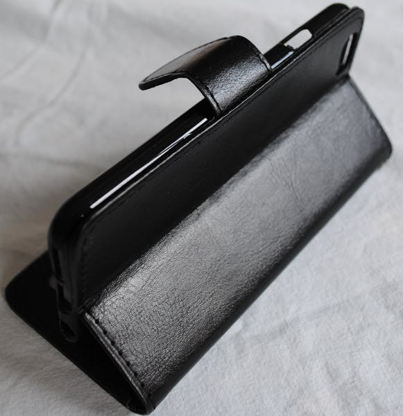 Plånkboksskal i läder av hög kvalitet till Samsung S7 Cerise