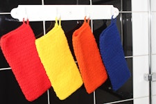 Crochet Wash Mitt / Crochet Bath Mitt / Stickad Duschvante/ Wash Glove/ Washcloth/ gant de toilette au crochet #röd