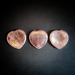 Sommarens Worry stone- Jordgubbskvarts