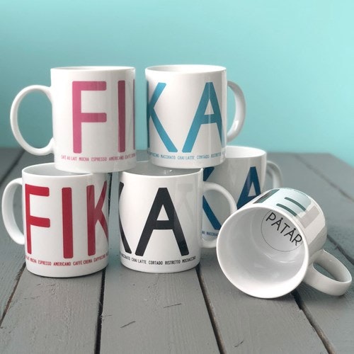 Tasse, FIKA, (Grün/Blau/Rosa/Schwarz/Rot/Türkis/Gelb und Stolz)