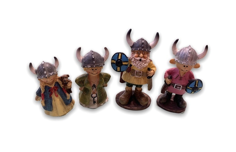 Handmålad viking figur: Mamma, 8cm