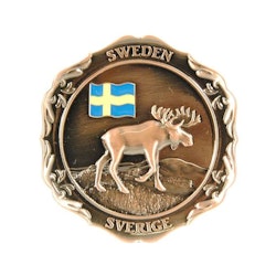 Magnet metall gående älg och svensk flagga