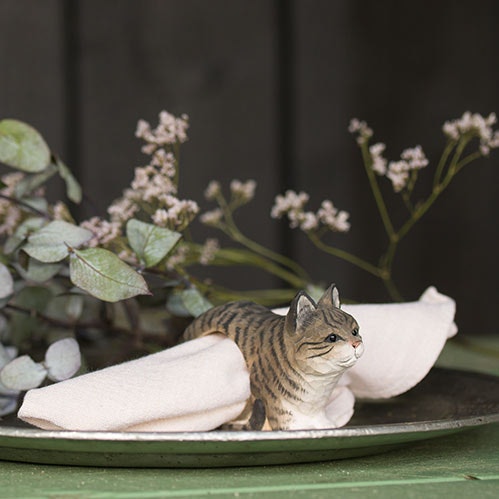 Napkin ring cat, hand-carved in wood