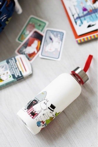 Moomin glass bottle with silicone cover