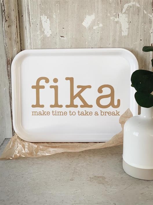 Bricka Make time FIKA, vit / guldtext