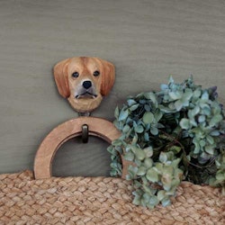 Handcarved Hook Golden Retriever